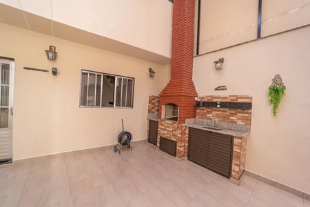 Casa à venda com 180m², 4 quartos e 2 vagasÁrea gourmet