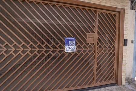 Casa à venda com 180m², 4 quartos e 2 vagas24-12-25 Placa:KHDC-463