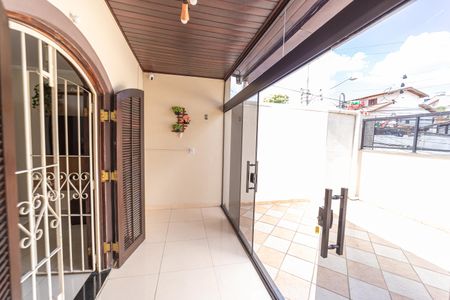 Casa à venda com 180m², 4 quartos e 2 vagasVaranda do Quarto 1