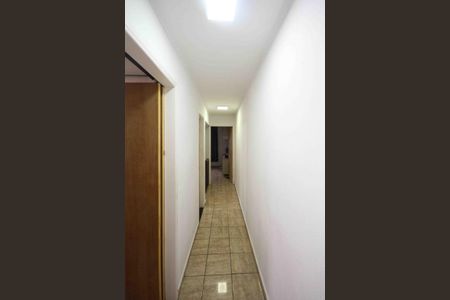 Casa à venda com 190m², 3 quartos e 1 vagaCorredor