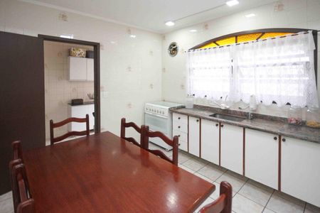 Casa à venda com 190m², 3 quartos e 1 vagaCozinha