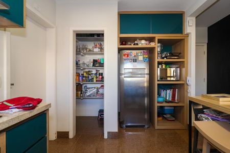 Apartamento à venda com 240m², 4 quartos e 4 vagasCozinha