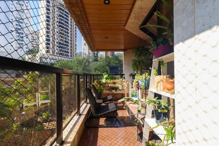 Varanda da Sala de apartamento à venda com 4 quartos, 240m² em Vila Andrade, São Paulo