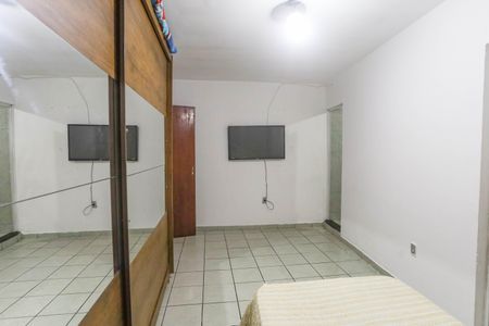 Casa à venda com 124m², 4 quartos e sem vagaCasa 2 - Quarto 1