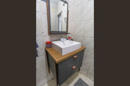 Casa à venda com 124m², 4 quartos e sem vagaCasa 1 - Banheiro 