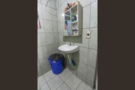 Casa à venda com 124m², 4 quartos e sem vagaCasa 2 - banheiro 