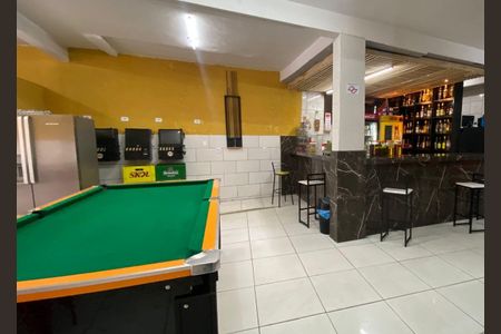 Casa à venda com 124m², 4 quartos e sem vagaSalão 