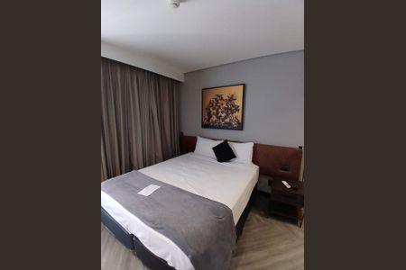 Suíte de kitnet/studio para alugar com 1 quarto, 56m² em Bairro da Liberdade, São Paulo