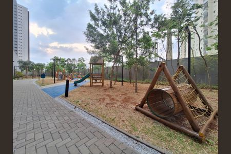 Apartamento à venda com 88m², 2 quartos e 2 vagasÁrea comum - Playground