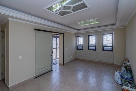 Sala de casa à venda com 3 quartos, 250m² em Sacomã, São Paulo