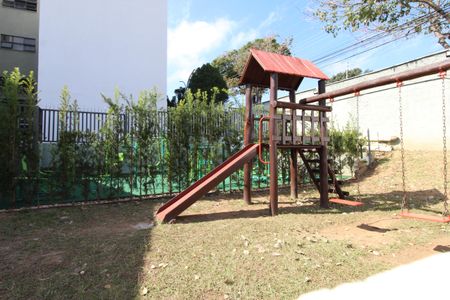 Apartamento para alugar com 48m², 2 quartos e 1 vagaÁrea comum - Playground