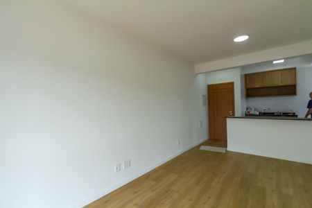 Sala de apartamento à venda com 2 quartos, 62m² em Jardim Andrea Demarchi, São Bernardo do Campo