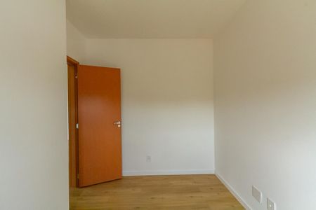 Apartamento à venda com 62m², 2 quartos e 2 vagas Apartamento à venda com 62m², 2 quartos e 2 vagasQuarto