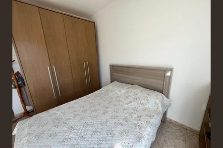 Casa à venda com 3 quartos, 176m² em Vila Invernada, São Paulo