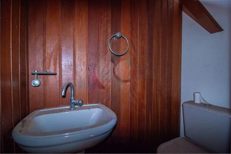 Casa à venda com 3 quartos, 214m² em Santo Amaro, São Paulo