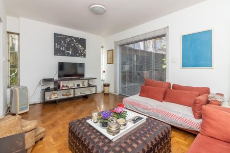 Casa à venda com 6 quartos, 399m² em Pacaembu, São Paulo