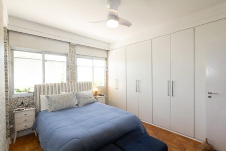 Apartamento à venda com 138m², 3 quartos e 2 vagasSuíte
