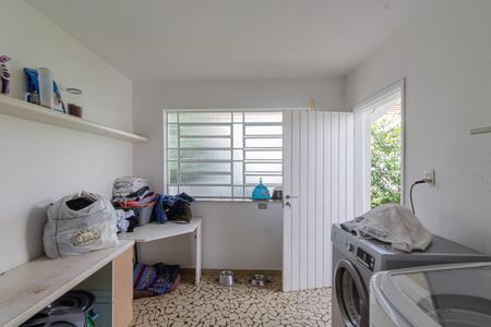 Casa à venda com 333m², 4 quartos e 4 vagasÁrea de Serviço