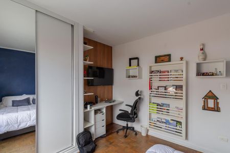 Casa à venda com 333m², 4 quartos e 4 vagasQuarto 2