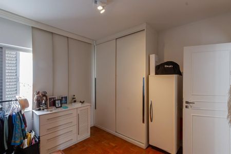 Casa à venda com 333m², 4 quartos e 4 vagasCloset