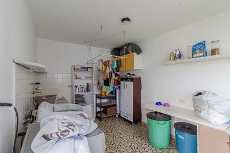 Casa à venda com 333m², 4 quartos e 4 vagasÁrea de Serviço