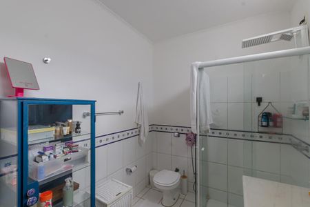 Casa à venda com 333m², 4 quartos e 4 vagasBanheiro Social