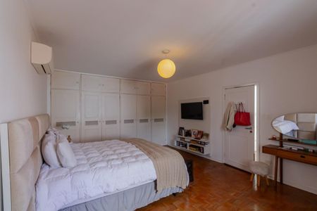 Casa à venda com 333m², 4 quartos e 4 vagasQuarto 1