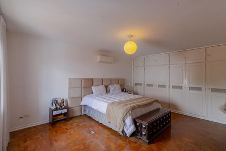 Casa à venda com 333m², 4 quartos e 4 vagasQuarto 1