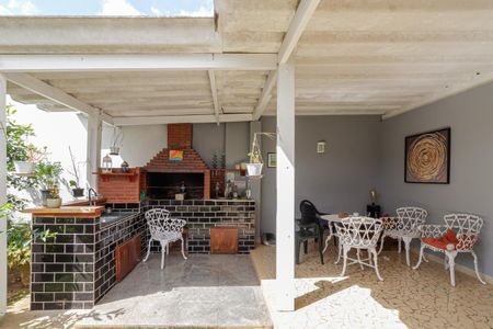 Casa à venda com 333m², 4 quartos e 4 vagasÁrea da Churrasqueira