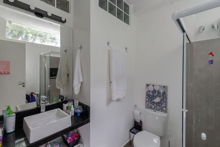 Casa à venda com 333m², 4 quartos e 4 vagasBanheiro da Suíte 1