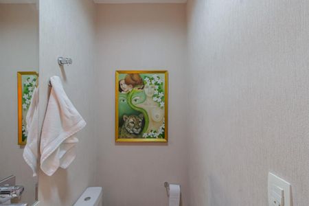 Casa à venda com 333m², 4 quartos e 4 vagasLavabo