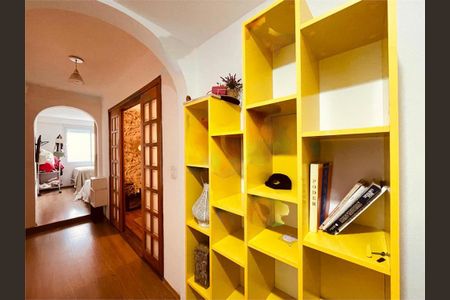 Apartamento à venda com 3 quartos, 165m² em Santa Cecilia, São Paulo