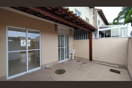 Casa à venda com 3 quartos, 102m² em Vargem Grande, Rio de Janeiro