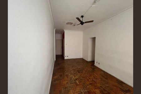 Apartamento à venda com 90m², 3 quartos e sem vaga