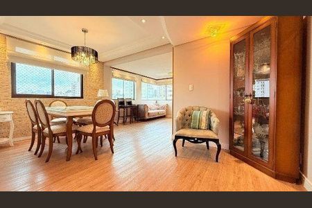 Apartamento à venda com 2 quartos, 81m² em Petrópolis, Porto Alegre