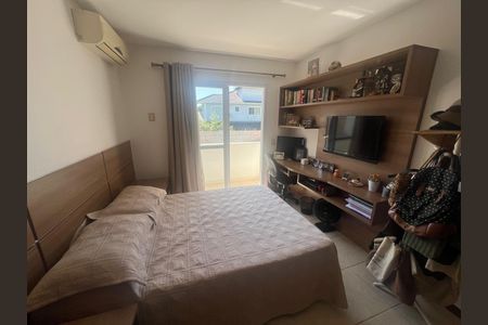 Casa à venda com 4 quartos, 280m² em Piratininga, Niterói