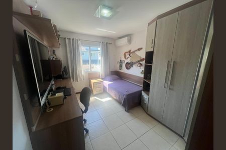 Casa à venda com 4 quartos, 280m² em Piratininga, Niterói