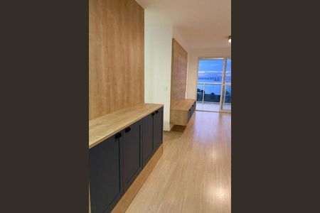Apartamento à venda com 76m², 2 quartos e 1 vaga