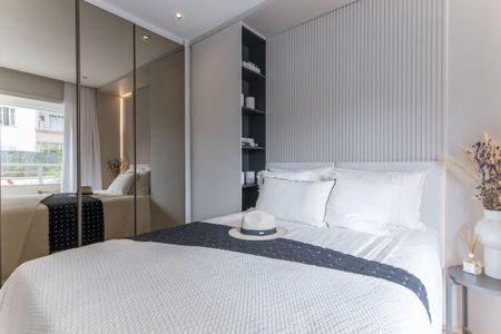 Apartamento à venda com 76m², 2 quartos e 1 vaga