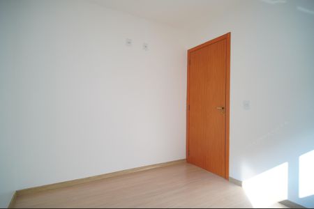 Quarto 1 de apartamento para alugar com 2 quartos, 47m² em Santo Afonso, Novo Hamburgo