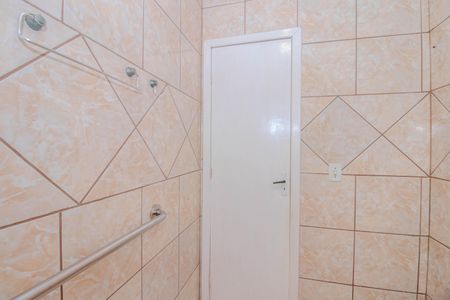 Casa à venda com 300m², 3 quartos e 3 vagasBanheiro da Suíte