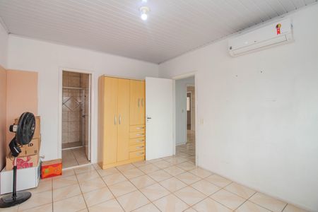 Casa à venda com 300m², 3 quartos e 3 vagasSuíte
