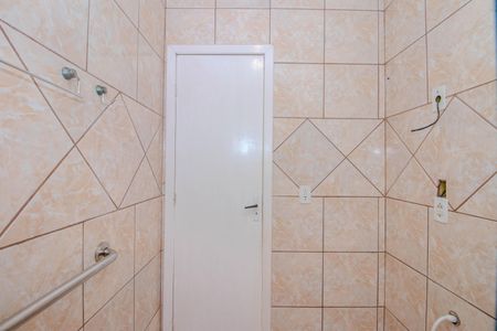 Casa à venda com 300m², 3 quartos e 3 vagasBanheiro da Suíte