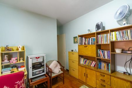 Casa à venda com 142m², 3 quartos e 2 vagas Casa à venda com 142m², 3 quartos e 2 vagasQuarto 3