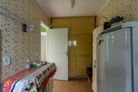 Casa à venda com 142m², 3 quartos e 2 vagas Casa à venda com 142m², 3 quartos e 2 vagasÁrea de Serviço