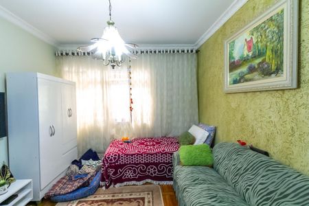 Casa à venda com 142m², 3 quartos e 2 vagas Casa à venda com 142m², 3 quartos e 2 vagasSala