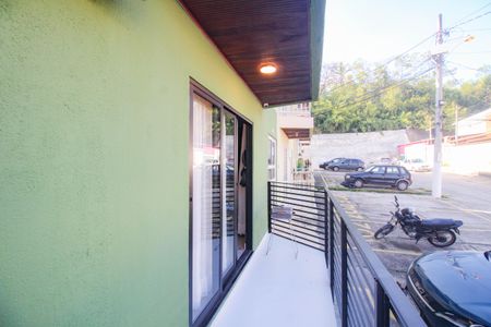 Varanda de apartamento para alugar com 2 quartos, 64m² em Bairro das Graças, Belford Roxo