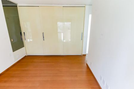 Apartamento para alugar com 151m², 2 quartos e 2 vagasSuíte 