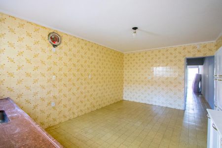 Casa para alugar com 160m², 2 quartos e 2 vagasCozinha