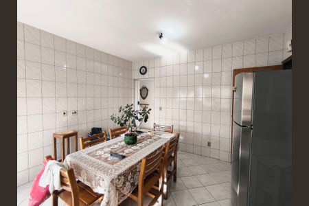 Casa para alugar com 223m², 4 quartos e 6 vagasCozinha